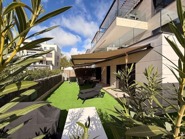 4 chambre Appartement à vendre à Santa Ponsa, Calvià avec piscine garage - 1 085 000 € (Ref: 9950656)