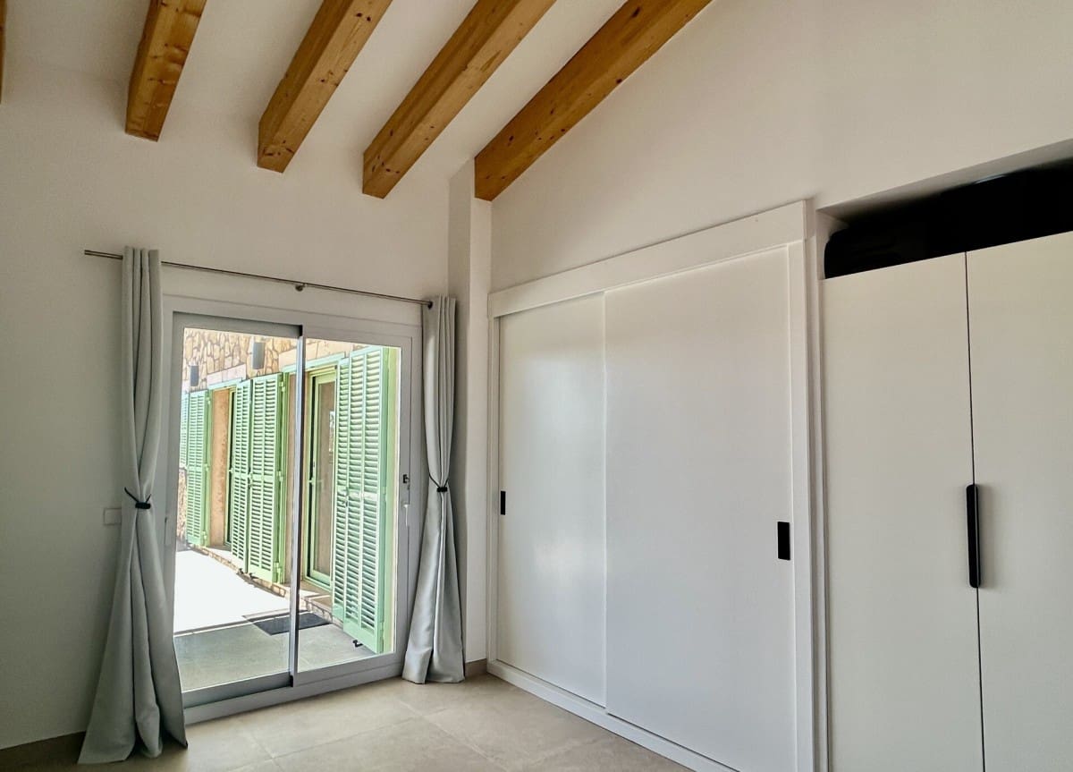3 slaapkamer Finca/Landhuis te koop in Campos met zwembad garage - € 1.680.000 (Ref: 9956567)