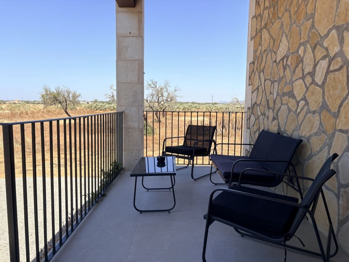 3 slaapkamer Finca/Landhuis te koop in Campos met zwembad garage - € 1.680.000 (Ref: 9956567)