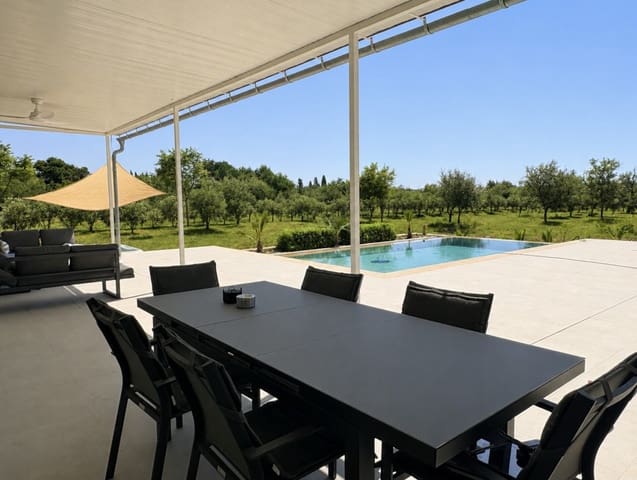 3 slaapkamer Finca/Landhuis te koop in Campos met zwembad garage - € 1.680.000 (Ref: 9956567)