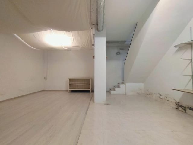 Gewerbe zu vermieten in Sant Pere de Ribes - 900 € (Ref: 10102734)