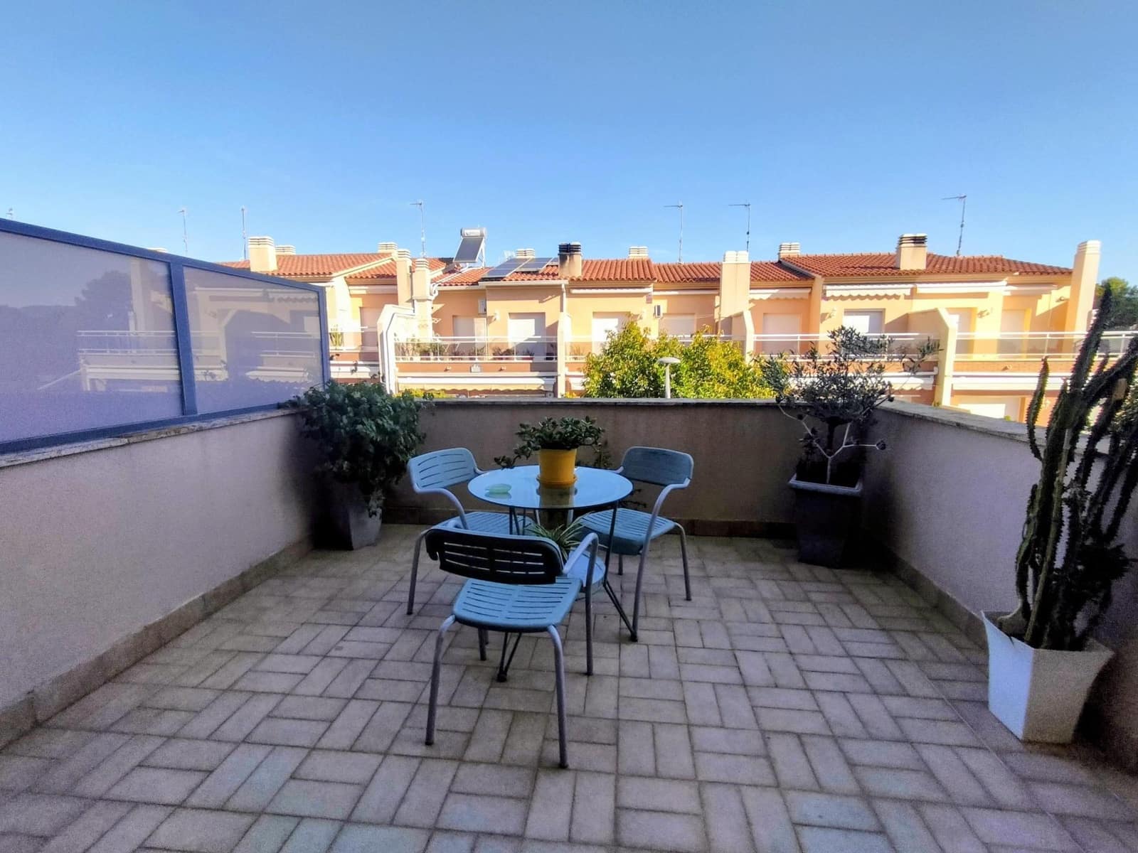 4 bedroom Terraced Villa for sale in El Vendrell with garage - € 375,000 (Ref: 10110972)