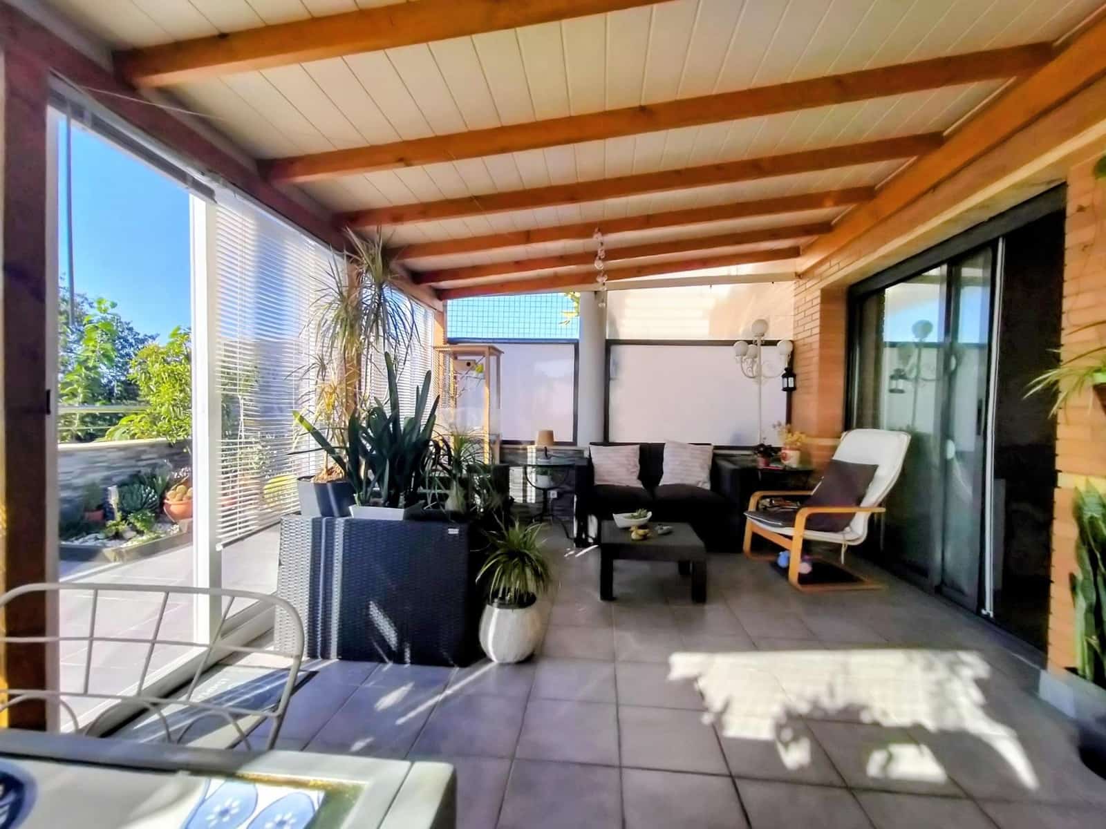 4 bedroom Terraced Villa for sale in El Vendrell with garage - € 375,000 (Ref: 10110972)