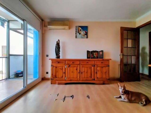4 slaapkamer Flat te koop in Sant Pere de Ribes - € 265.000 (Ref: 10148888)