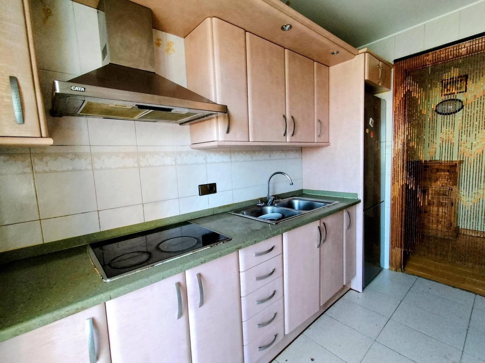 4 slaapkamer Flat te koop in Sant Pere de Ribes - € 265.000 (Ref: 10148888)