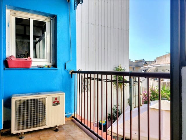 4 slaapkamer Flat te koop in Sant Pere de Ribes - € 265.000 (Ref: 10148888)