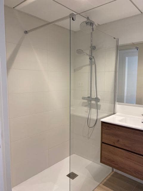 2 quarto Apartamento para arrendar em Sant Pere de Ribes com piscina garagem - 1 300 € (Ref: 8434199)