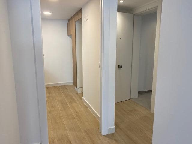 2 quarto Apartamento para arrendar em Sant Pere de Ribes com piscina garagem - 1 300 € (Ref: 8434199)