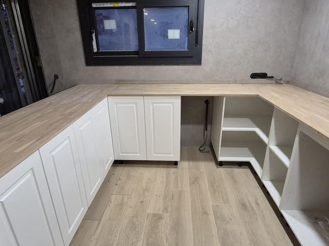 Chalet de 3 habitaciones en Olivella en venta con piscina - 450.000 € (Ref: 8504384)