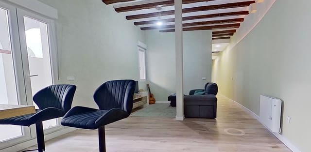 3 quarto Apartamento para venda em Vilanova i la Geltrú - 300 000 € (Ref: 8576697)