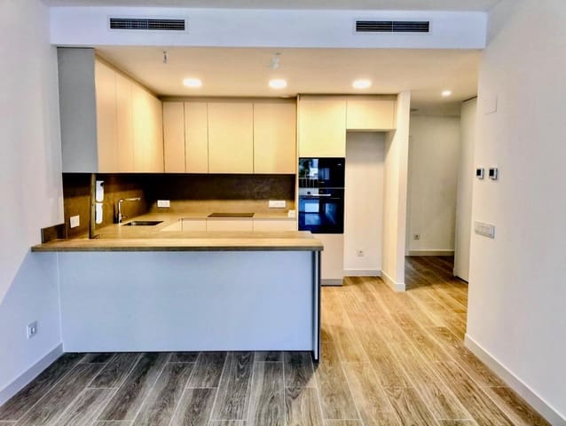 3 slaapkamer Appartement te koop in Vilanova i la Geltrú met zwembad - € 400.000 (Ref: 8662410)