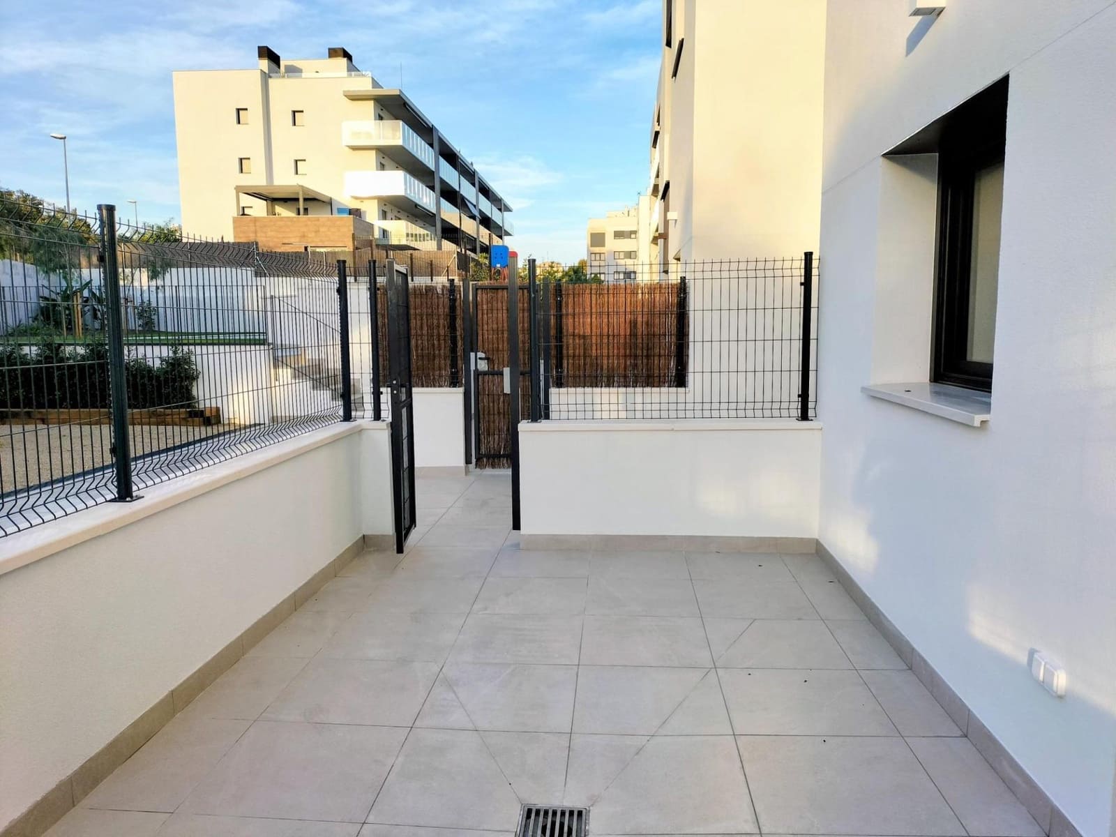 3 slaapkamer Appartement te koop in Vilanova i la Geltru met zwembad - € 400.000 (Ref: 8662410)
