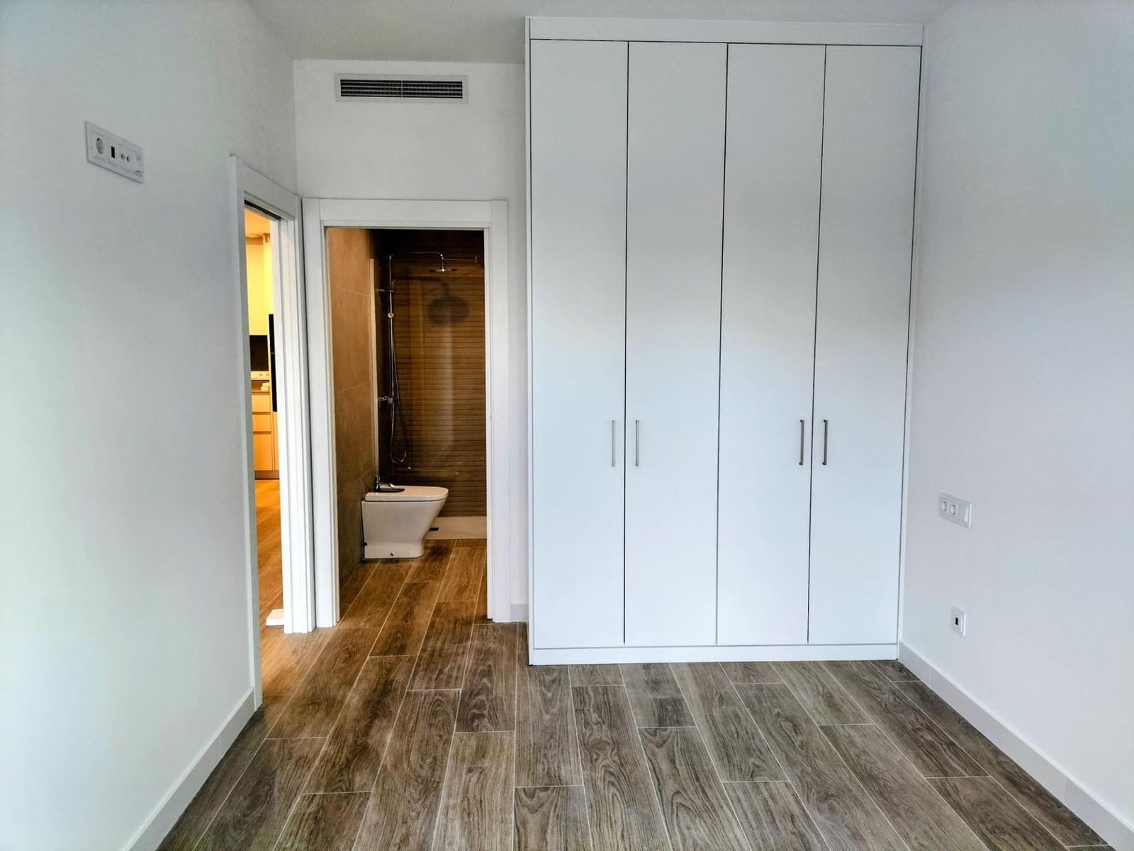 3 slaapkamer Appartement te koop in Vilanova i la Geltru met zwembad - € 400.000 (Ref: 8662410)