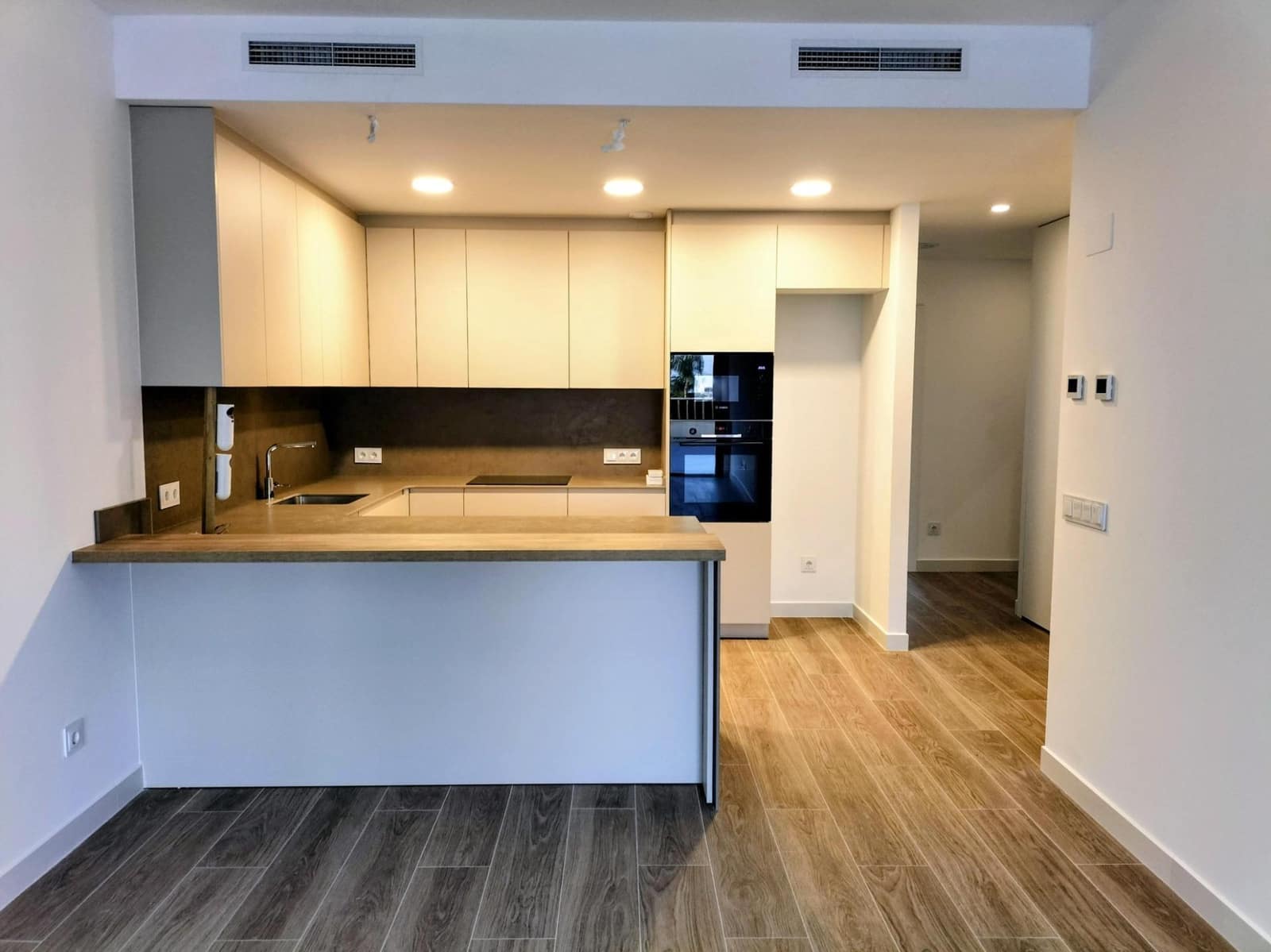 3 slaapkamer Appartement te koop in Vilanova i la Geltru met zwembad - € 400.000 (Ref: 8662410)