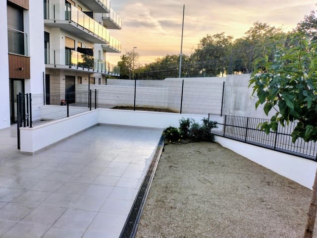 3 slaapkamer Appartement te koop in Vilanova i la Geltrú met zwembad - € 400.000 (Ref: 8662410)