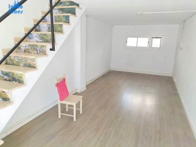 Komercyjne do wynajęcia w Sant Pere de Ribes - 600 € (Ref: 8671890)