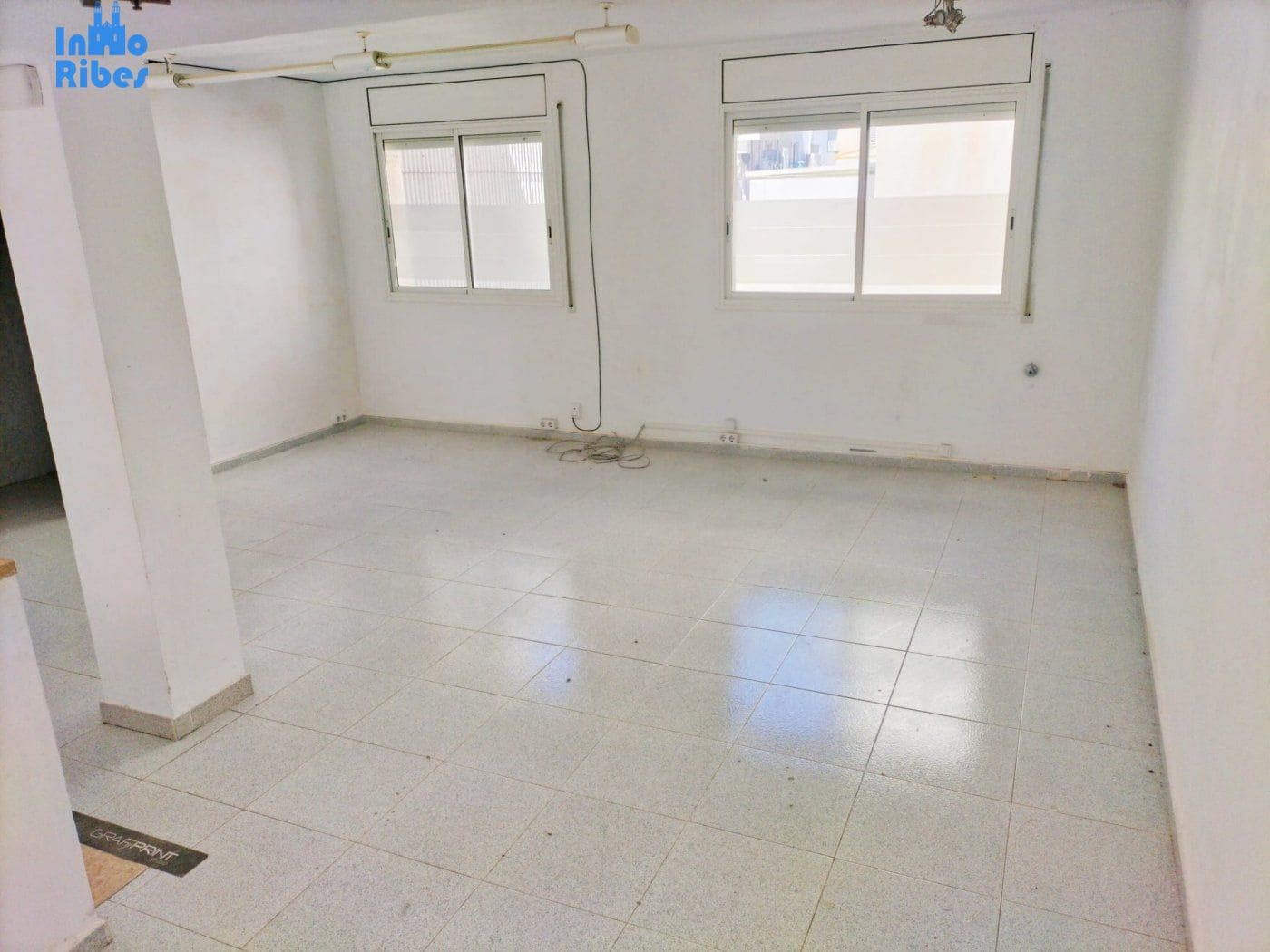 Commercial for rent in Sant Pere de Ribes - € 600 (Ref: 8671890)