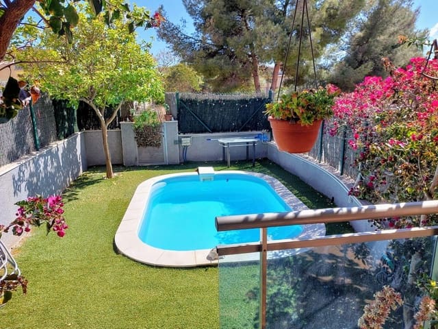 4 bedroom Terraced Villa for sale in El Vendrell with pool garage - € 345,000 (Ref: 8779612)