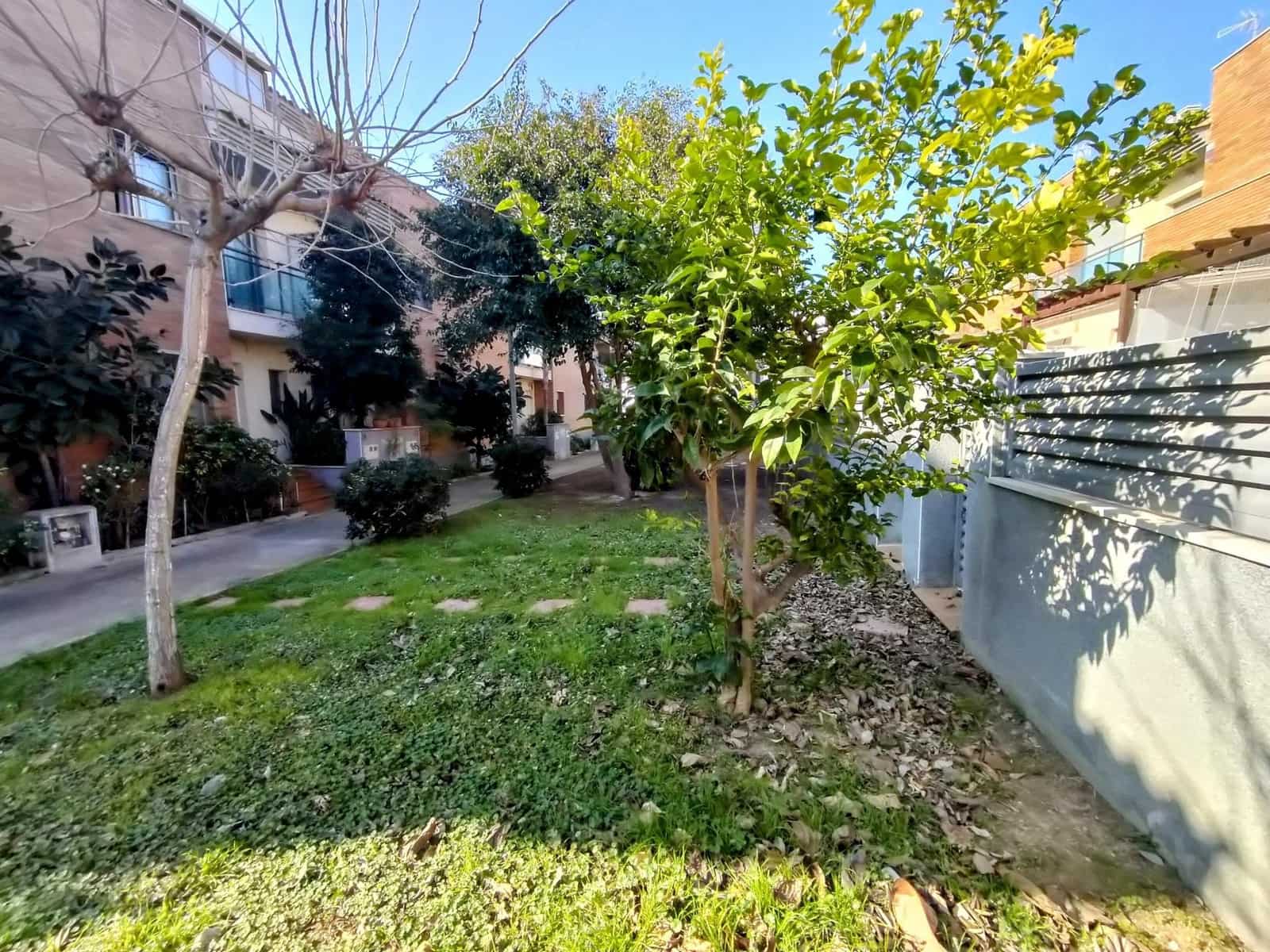 4 bedroom Terraced Villa for sale in El Vendrell with pool garage - € 345,000 (Ref: 8779612)