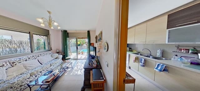 4 bedroom Terraced Villa for sale in El Vendrell with pool garage - € 345,000 (Ref: 8779612)