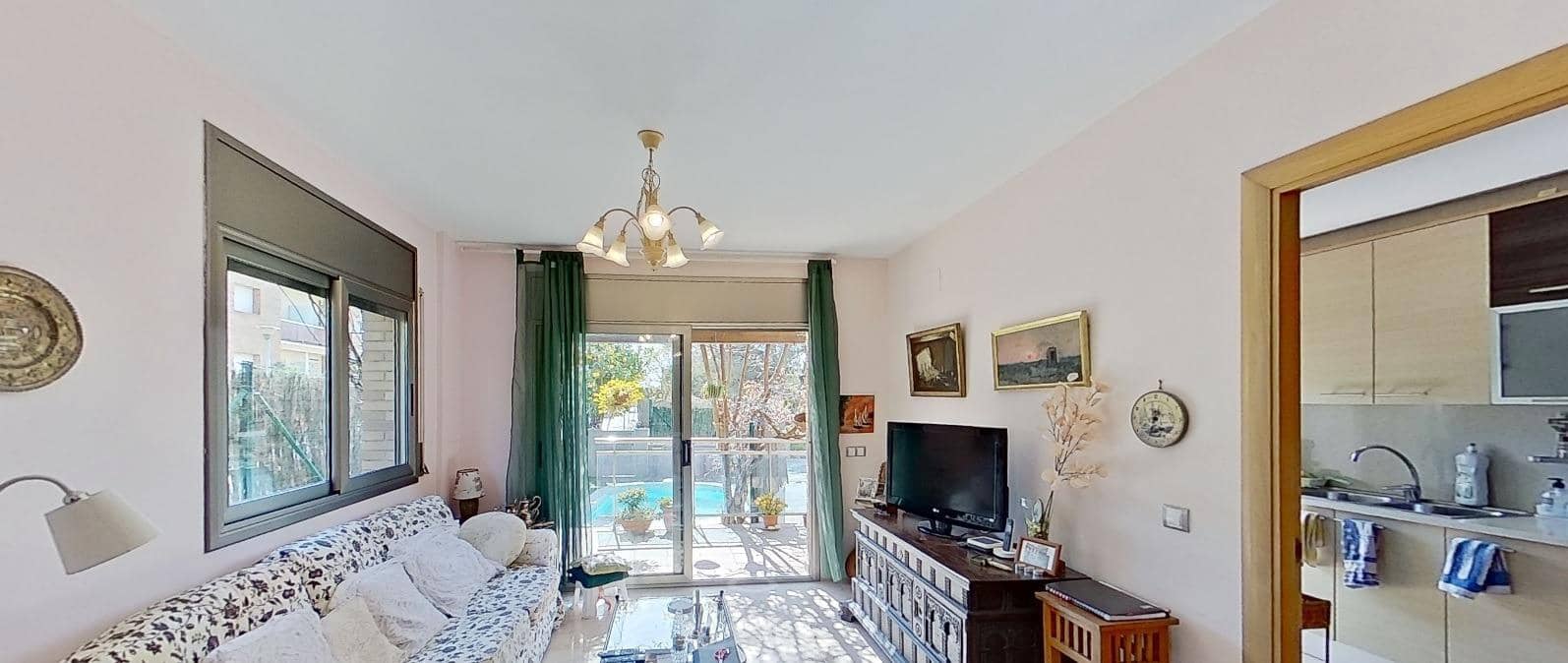 Adosado de 4 habitaciones en El Vendrell en venta con piscina garaje - 345.000 € (Ref: 8779612)