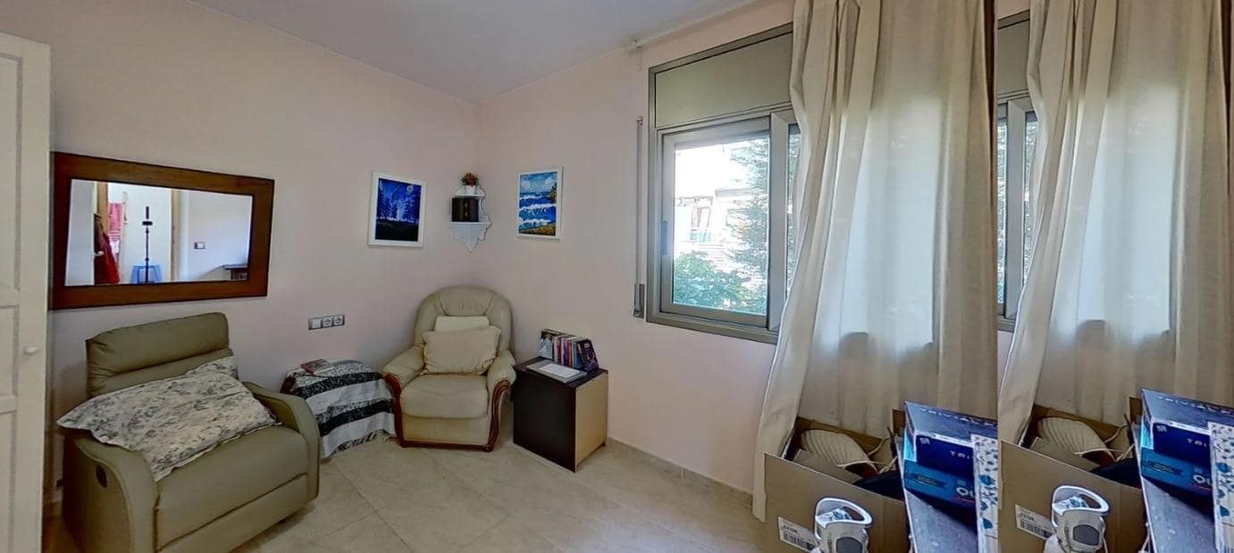 Adosado de 4 habitaciones en El Vendrell en venta con piscina garaje - 345.000 € (Ref: 8779612)