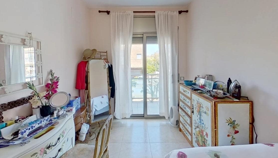 Adosado de 4 habitaciones en El Vendrell en venta con piscina garaje - 345.000 € (Ref: 8779612)