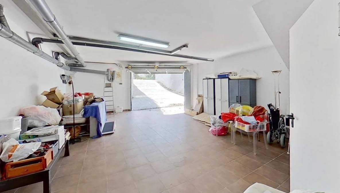 Adosado de 4 habitaciones en El Vendrell en venta con piscina garaje - 345.000 € (Ref: 8779612)