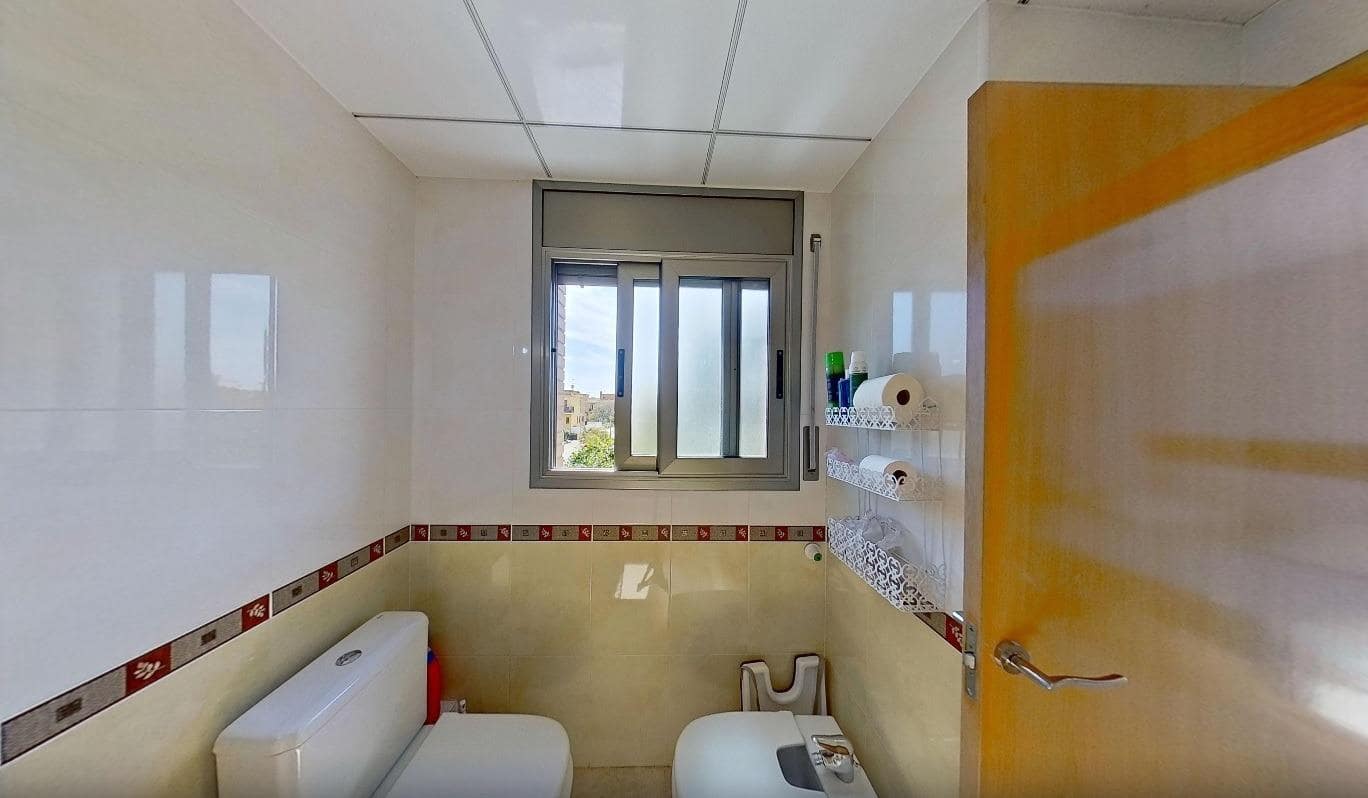 Adosado de 4 habitaciones en El Vendrell en venta con piscina garaje - 345.000 € (Ref: 8779612)