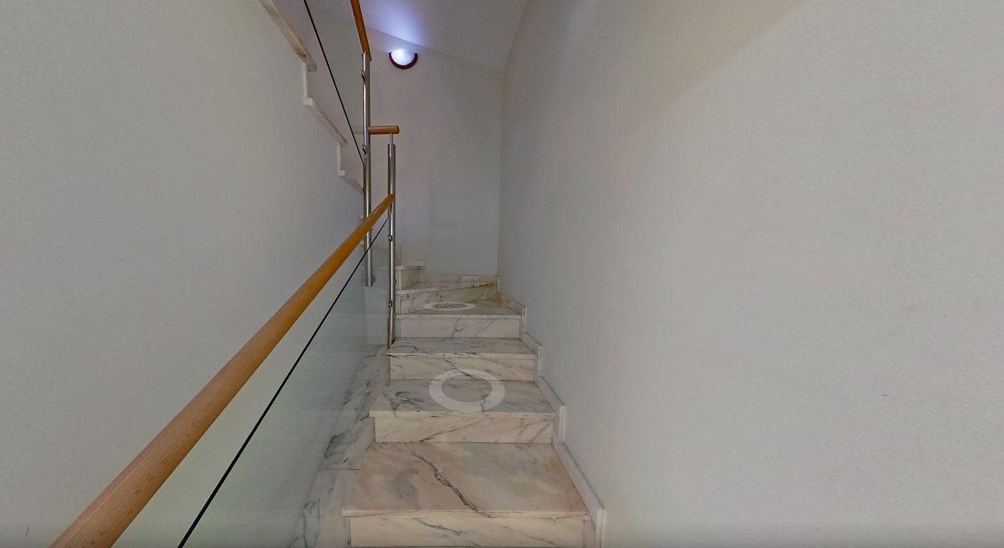 Adosado de 4 habitaciones en El Vendrell en venta con piscina garaje - 345.000 € (Ref: 8779612)