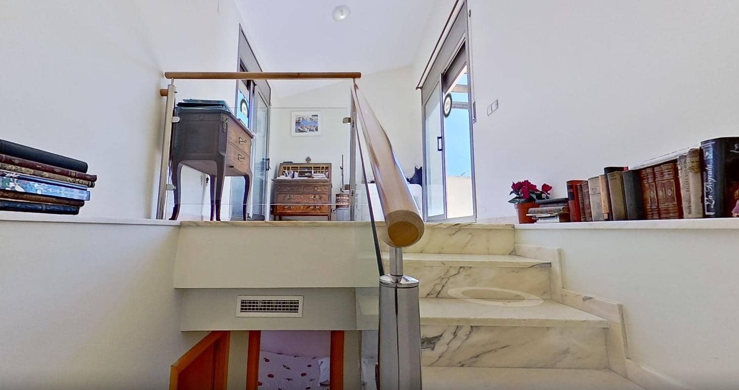 Adosado de 4 habitaciones en El Vendrell en venta con piscina garaje - 345.000 € (Ref: 8779612)