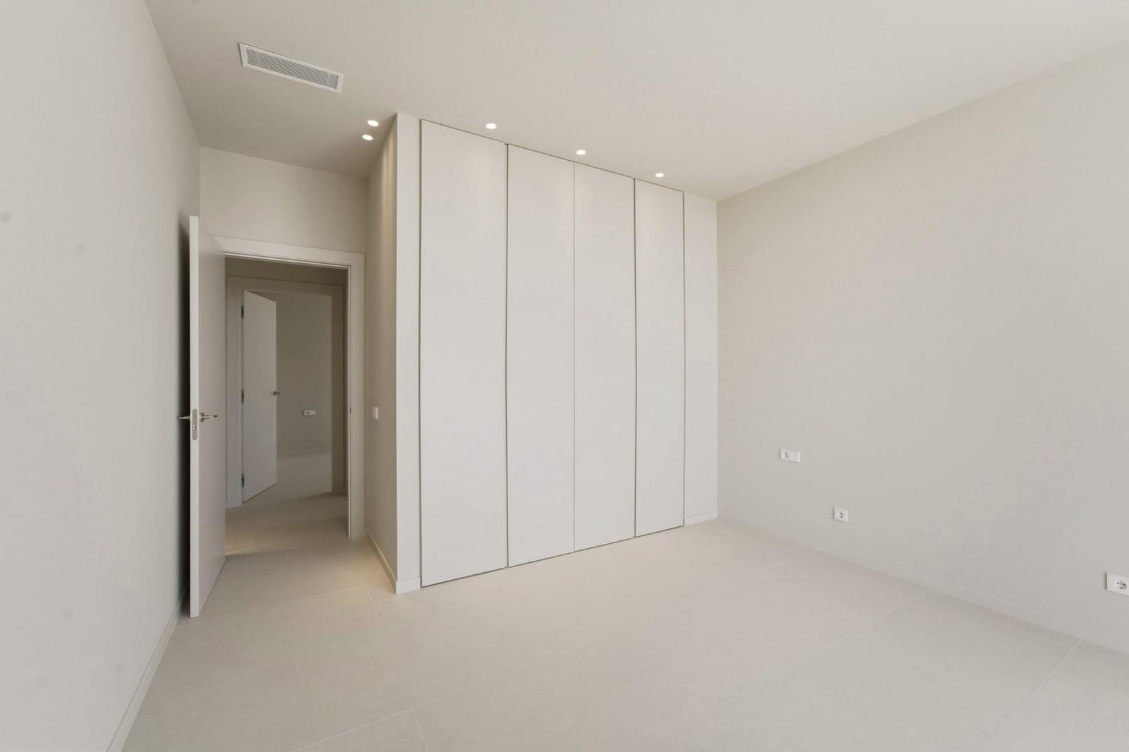 5 slaapkamer Villa te koop in Sitges met zwembad garage - € 2.600.000 (Ref: 9209178)