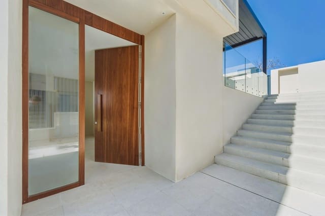 5 soveværelse Villa til salg i Sitges med swimmingpool garage - € 2.600.000 (Ref: 9209178)