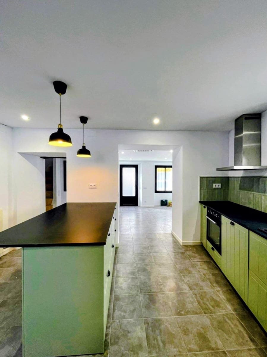 5 soverom Hus til salgs i Sant Pere de Ribes med garasje - € 940 000 (Ref: 9262671)