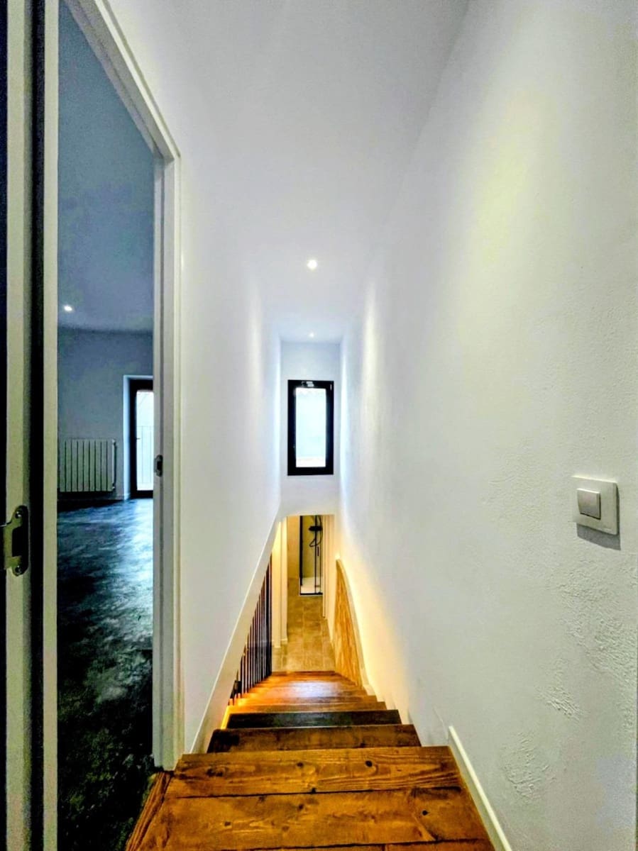 5 bedroom Townhouse for sale in Sant Pere de Ribes with garage - € 890,000 (Ref: 9262671)