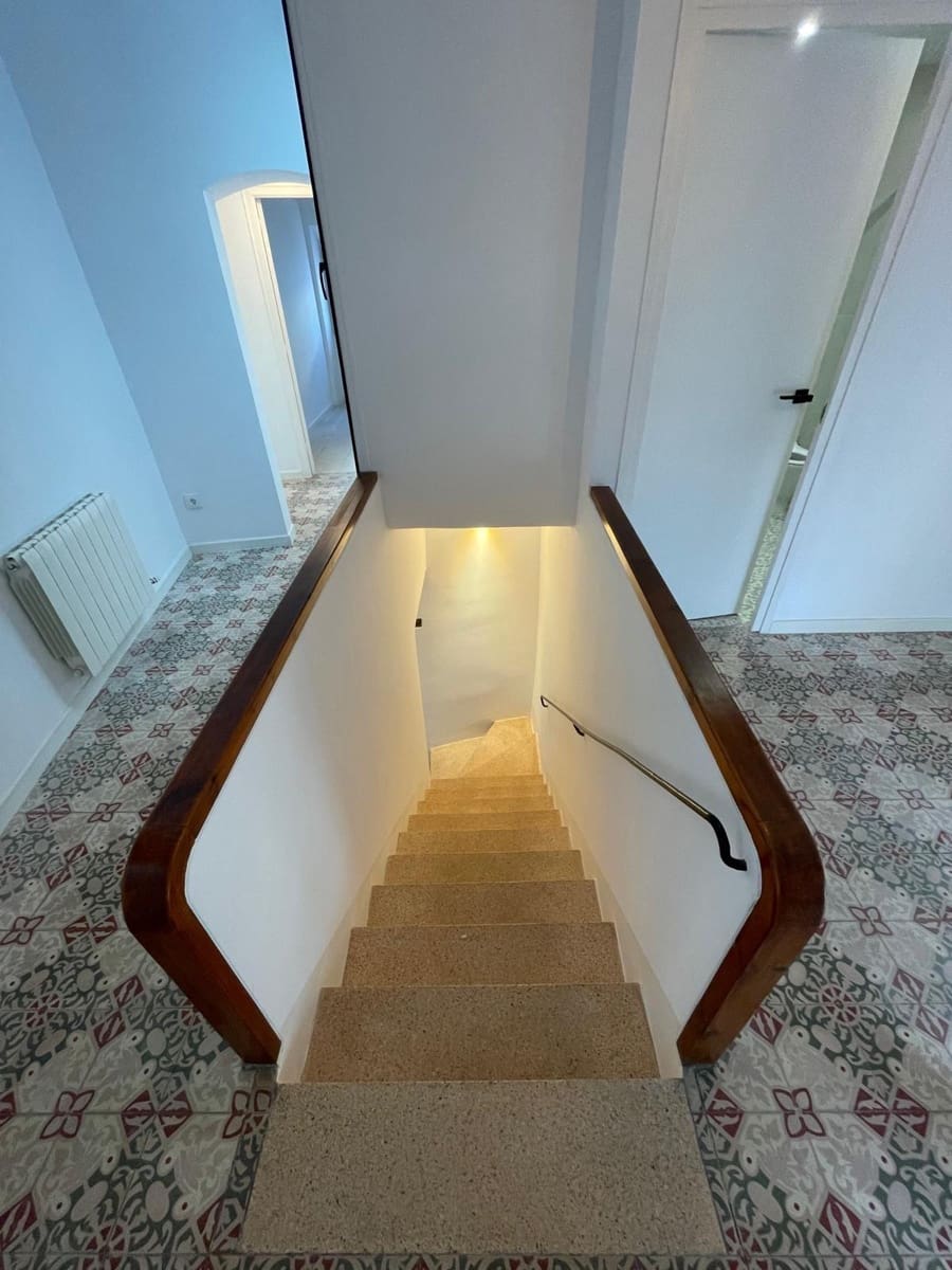 5 bedroom Townhouse for sale in Sant Pere de Ribes with garage - € 890,000 (Ref: 9262671)