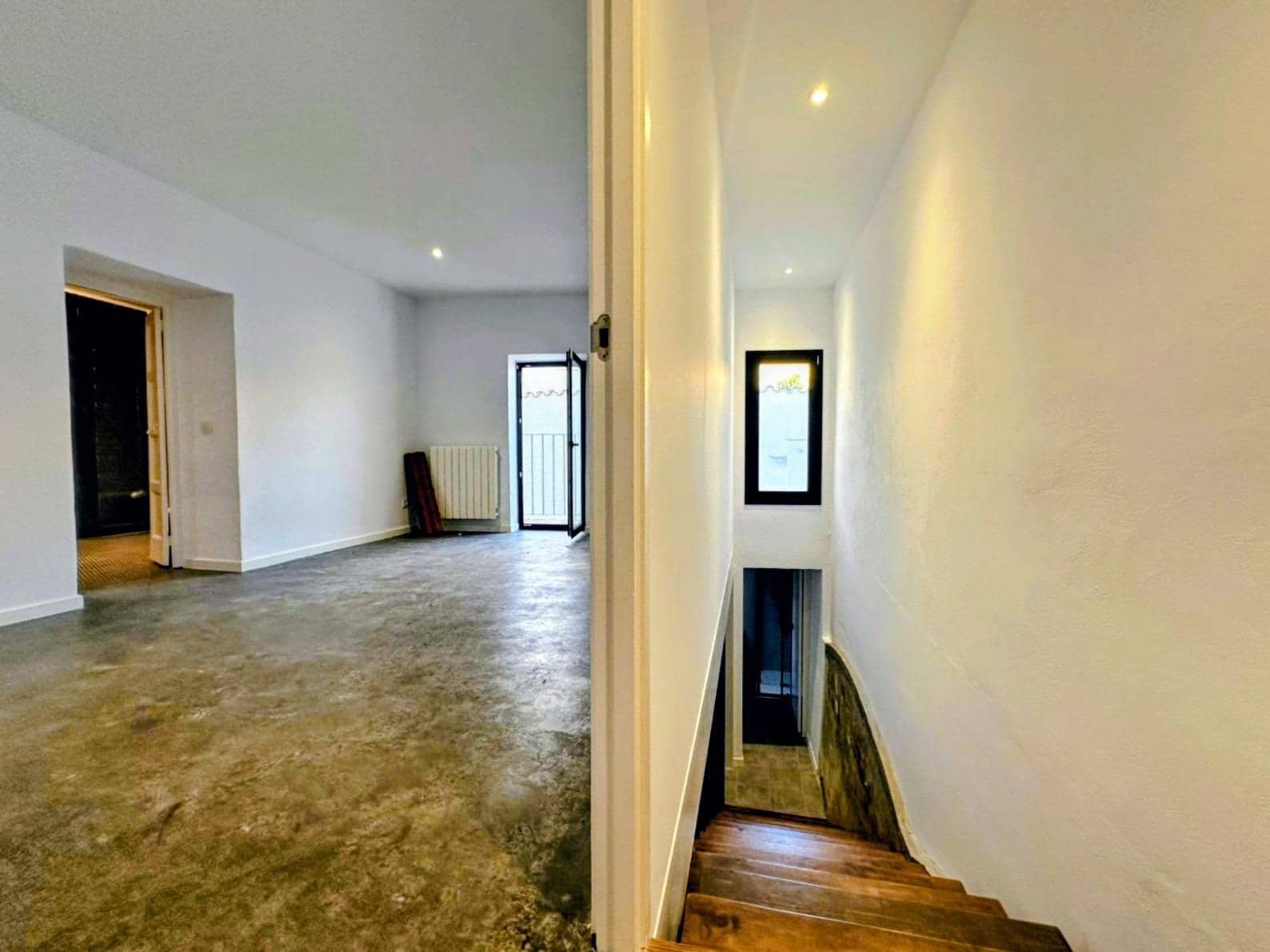 5 bedroom Townhouse for sale in Sant Pere de Ribes with garage - € 890,000 (Ref: 9262671)