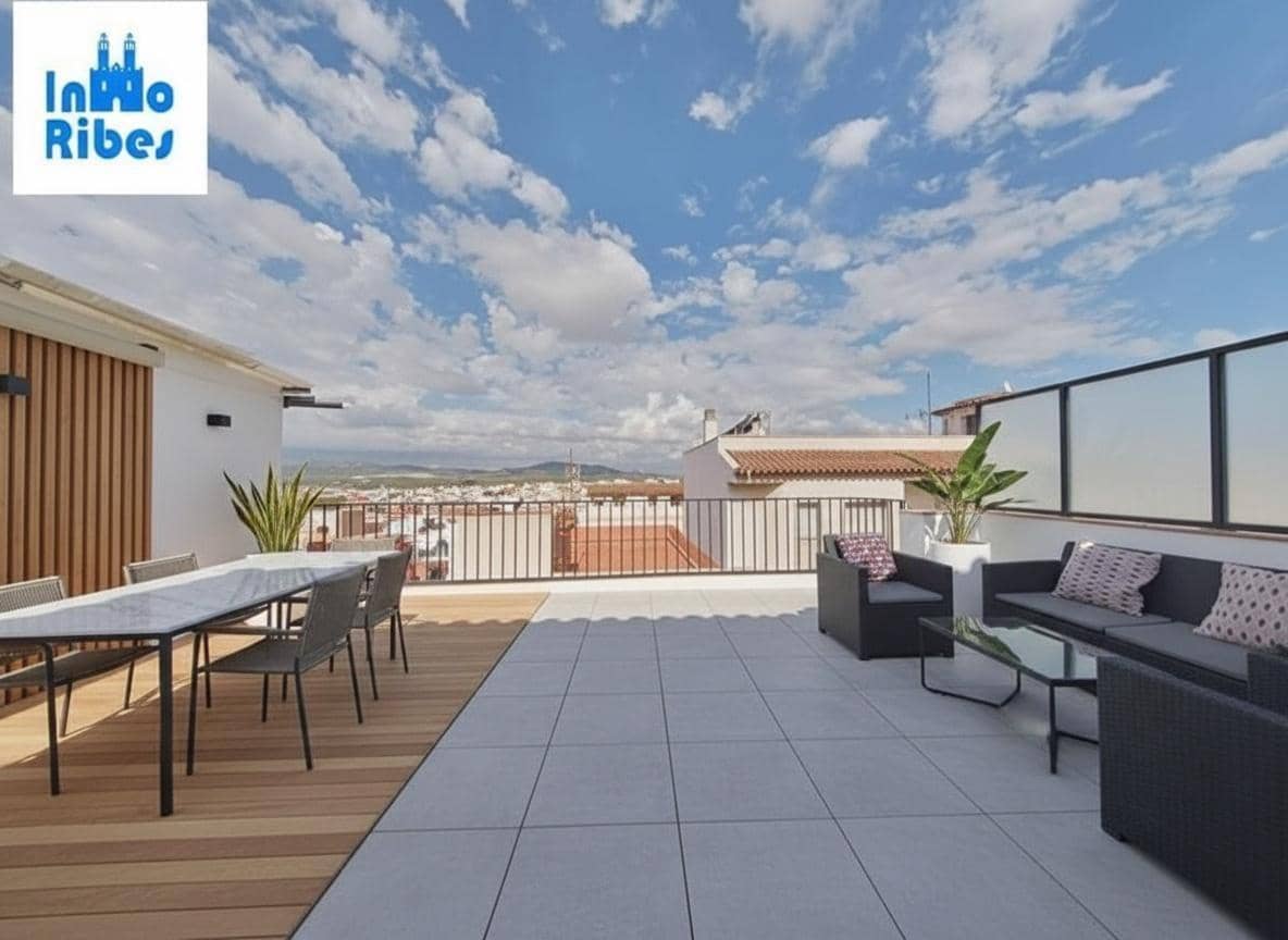 Ático de 3 habitaciones en Sant Pere de Ribes en venta - 210.000 € (Ref: 9296961)