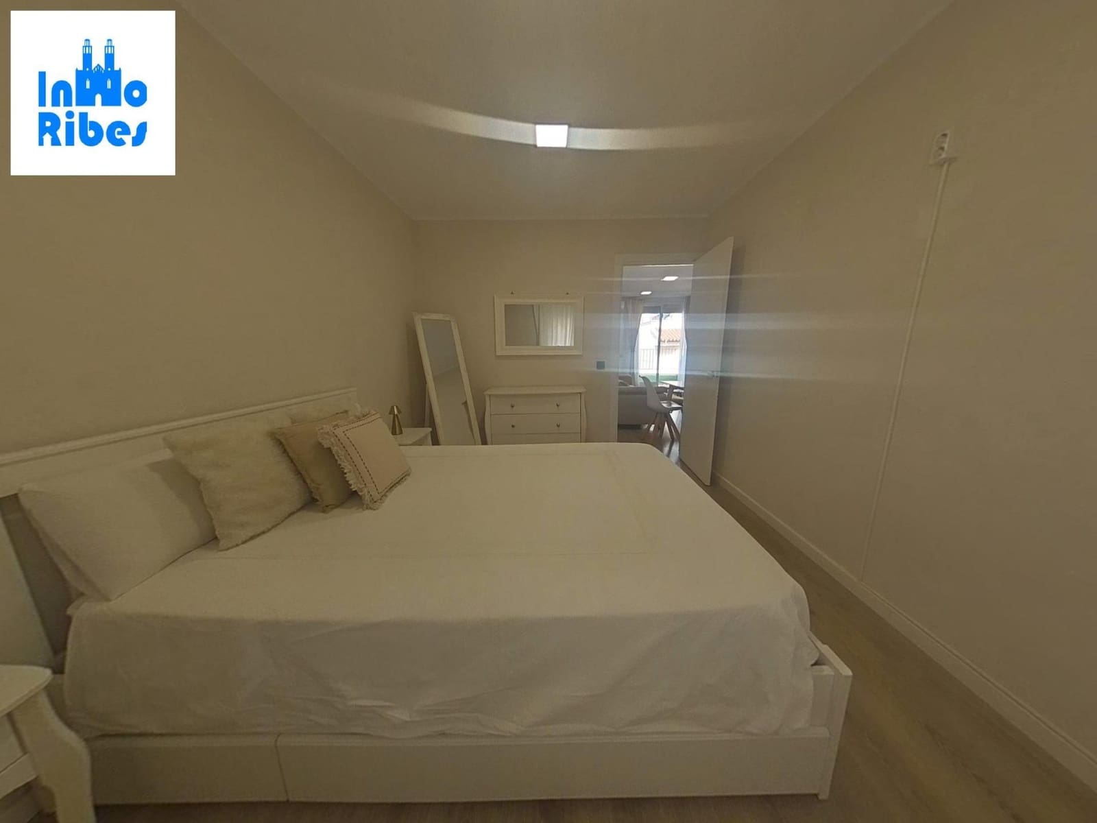 Ático de 3 habitaciones en Sant Pere de Ribes en venta - 210.000 € (Ref: 9296961)