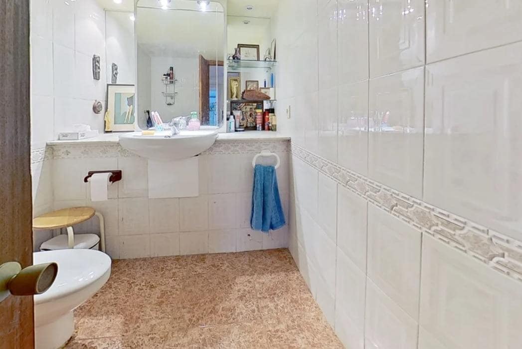 6 sypialnia Willa na sprzedaż w Olivella z basenem garażem - 369 000 € (Ref: 9342126)