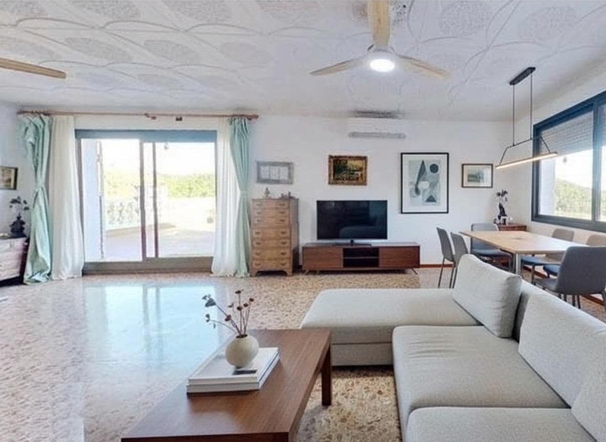 6 sypialnia Willa na sprzedaż w Olivella z basenem garażem - 369 000 € (Ref: 9342126)