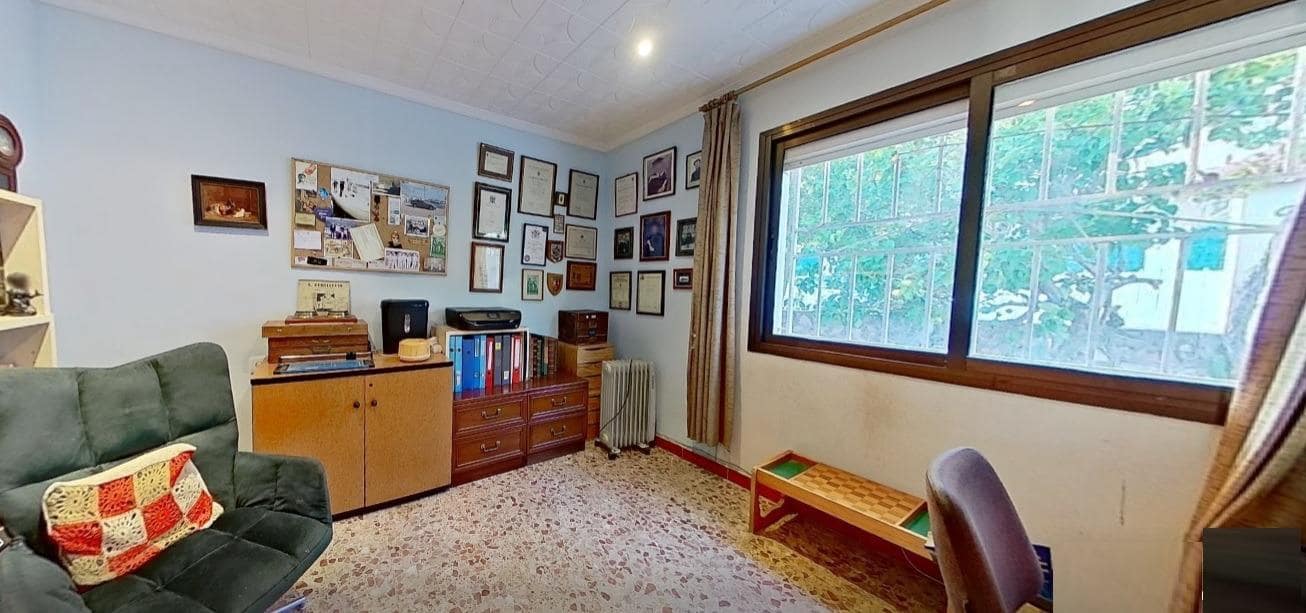 6 sypialnia Willa na sprzedaż w Olivella z basenem garażem - 369 000 € (Ref: 9342126)