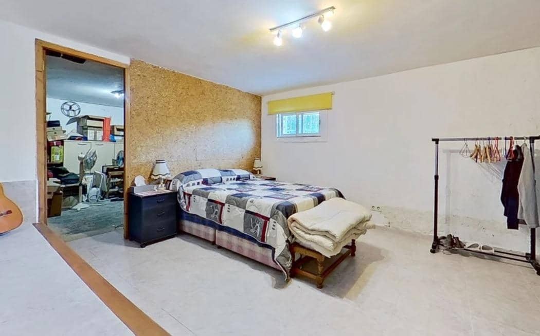 6 chambre Villa/Maison à vendre à Olivella avec piscine garage - 369 000 € (Ref: 9342126)