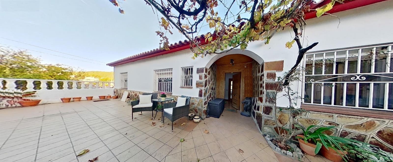 6 chambre Villa/Maison à vendre à Olivella avec piscine garage - 369 000 € (Ref: 9342126)