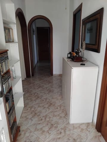 4 Zimmer Villa zu verkaufen in Olivella mit Garage - 294.000 € (Ref: 9349641)