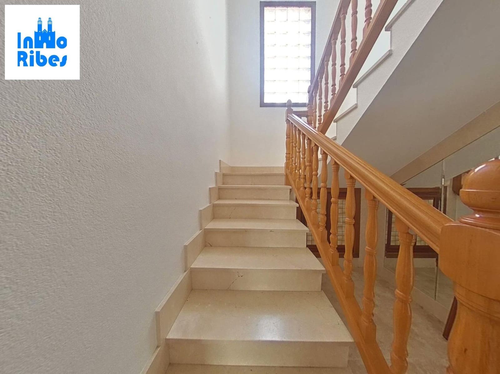 4 chambre Villa/Maison à vendre à Calafell avec garage - 595 000 € (Ref: 9424457)