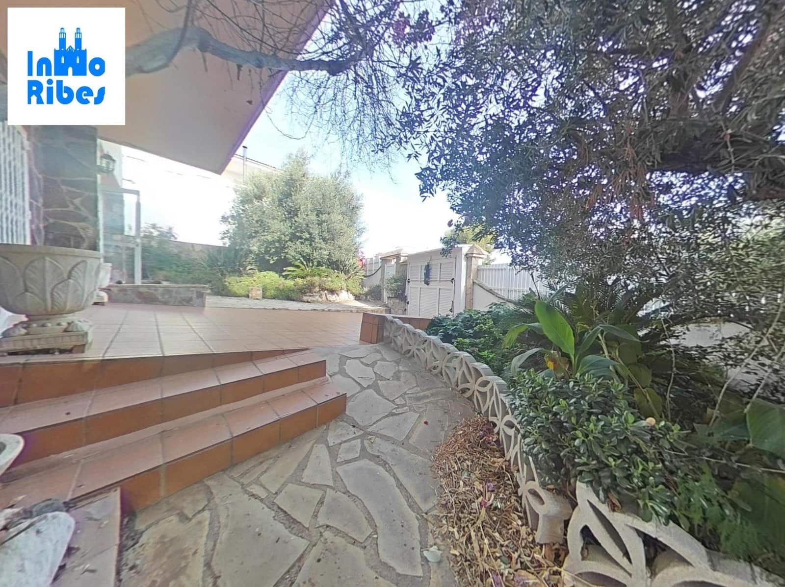 4 soveværelse Villa til salg i Calafell med garage - € 500.000 (Ref: 9424457)