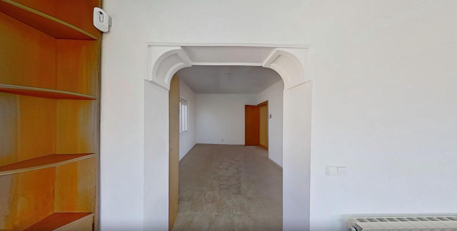 Chalet de 4 habitaciones en Calafell en venta con garaje - 540.000 € (Ref: 9424457)