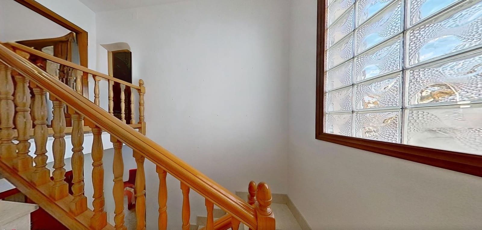 Chalet de 4 habitaciones en Calafell en venta con garaje - 540.000 € (Ref: 9424457)