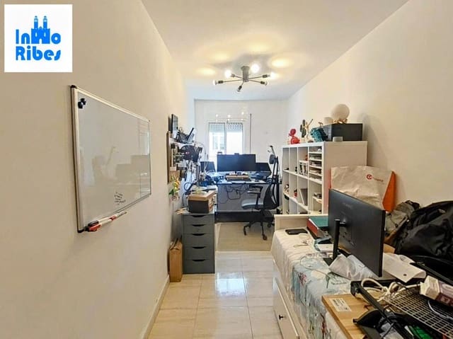 Piso de 3 habitaciones en Sant Pere de Ribes en venta - 225.000 € (Ref: 9452794)